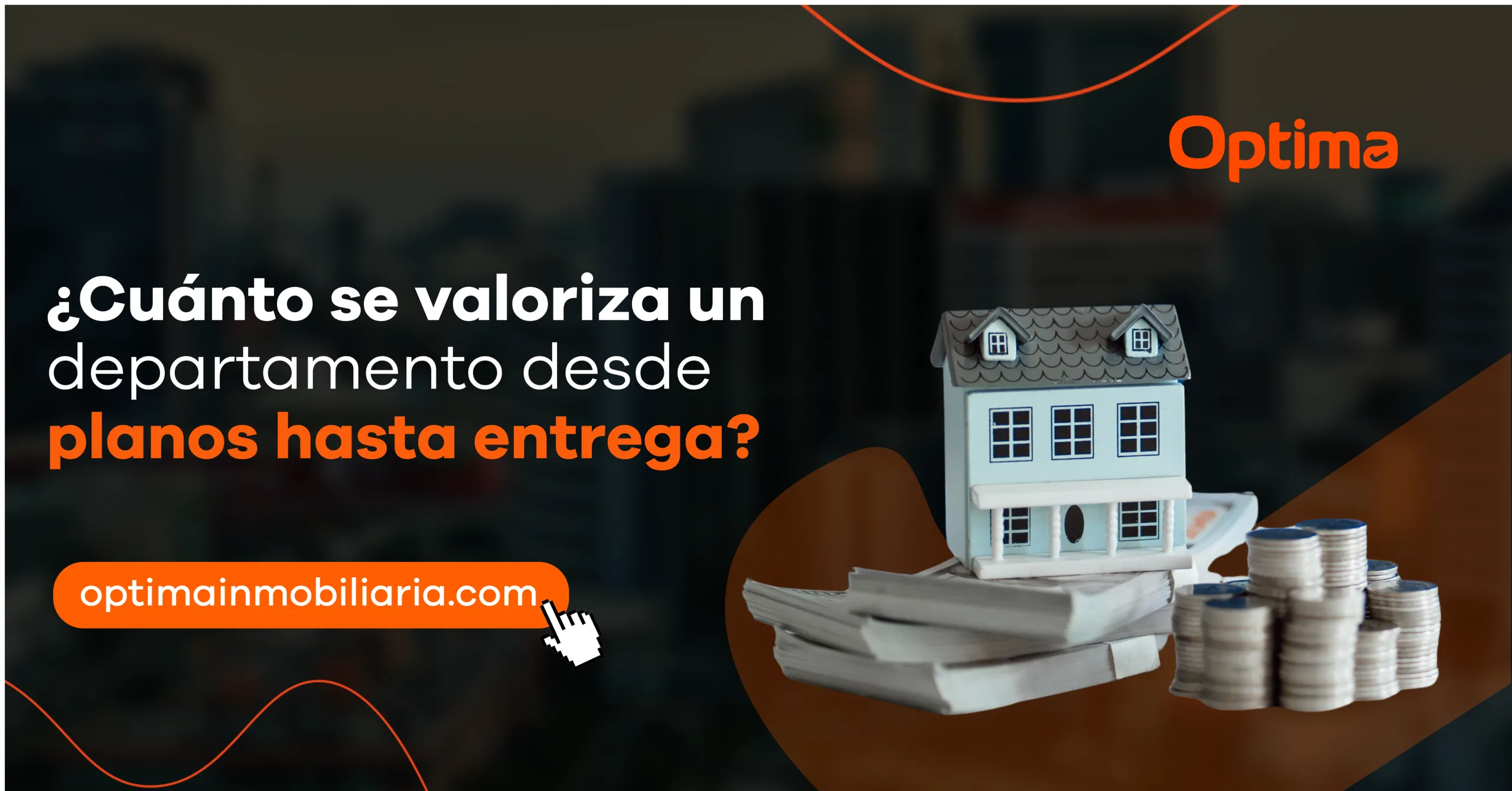 Maqueta de casa sobre documentos y monedas representando la valorización de un departamento desde planos hasta su entrega.